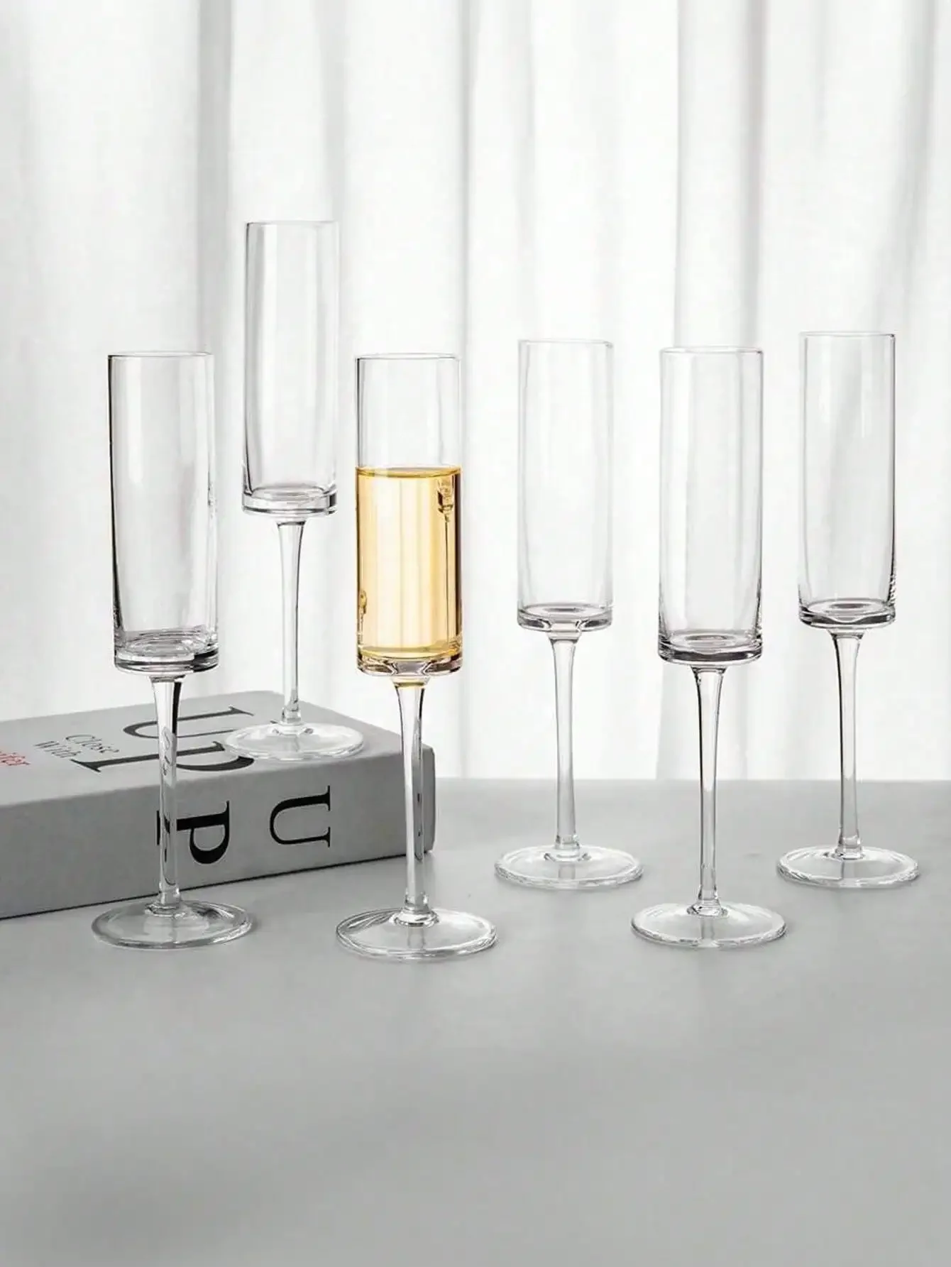Wine Beer Juice - 2/6/12pcs High Quality Champagne Glasses, Pink/White,